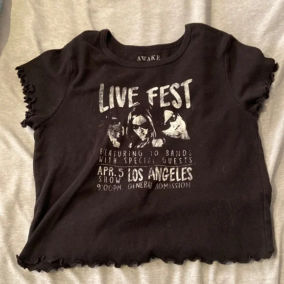 Awake top - Picture 1 of 3